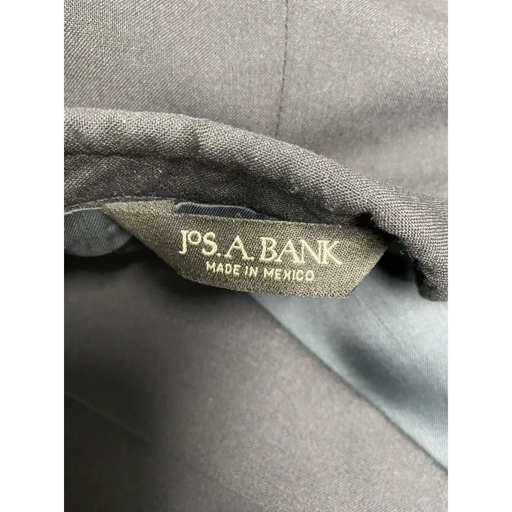 Jos A Bank Gordon Solid Black 100% Wool 2 Button Jacket Blazer 39R